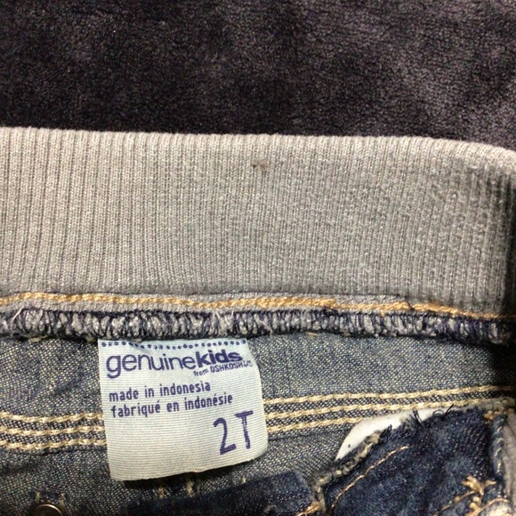 Oshkosh jacket and jeans - Picture 4 of 10